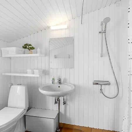 Semesterbostad 3 Bedroom Beautiful In