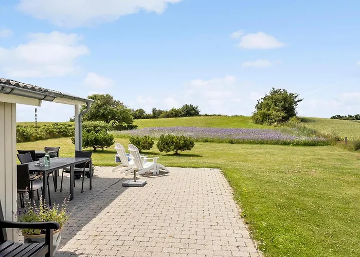 3 Bedroom Beautiful In بيت للعطل *